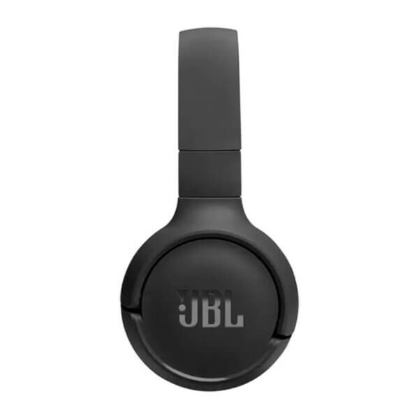 JBL Tune 520BT headphones 11